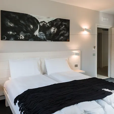 Bianco Hotel Primaluna