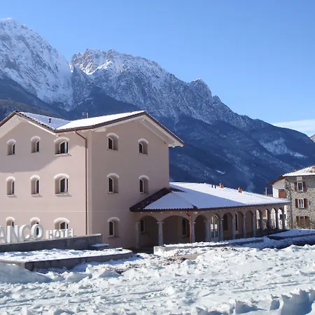 Bianco Hotel 3*
