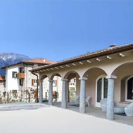 Bianco Hotel Primaluna
