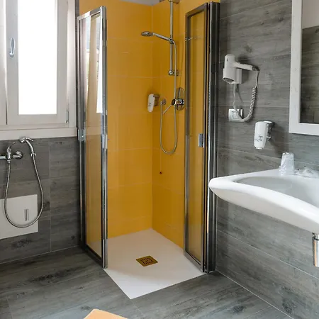 Bianco Hotel 3*