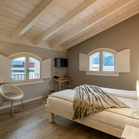 Bianco Hotel 3*