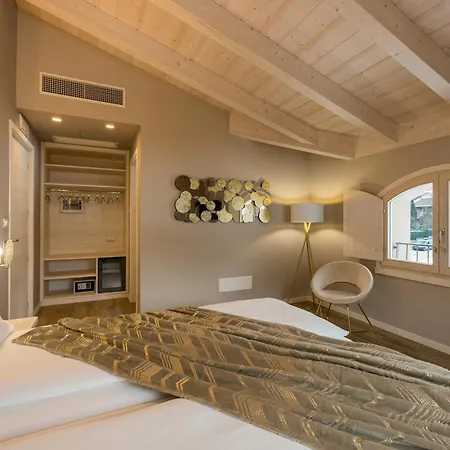 Bianco Hotel Primaluna