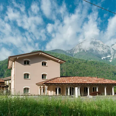 Hotel Bianco Primaluna