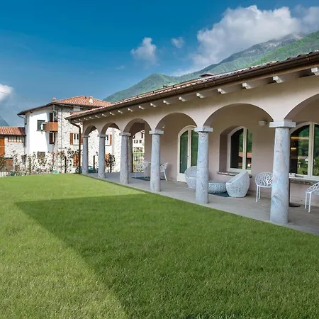 Hotel Bianco Primaluna