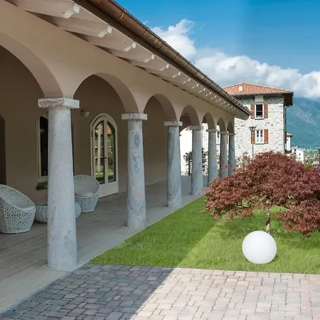 Bianco Hotel