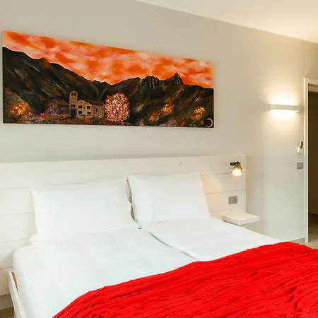 酒店 比安科酒店 3*