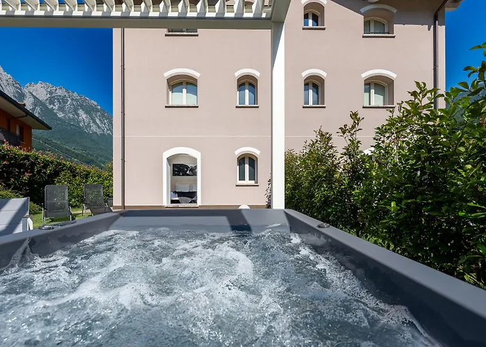 Bianco Hotel 3*
